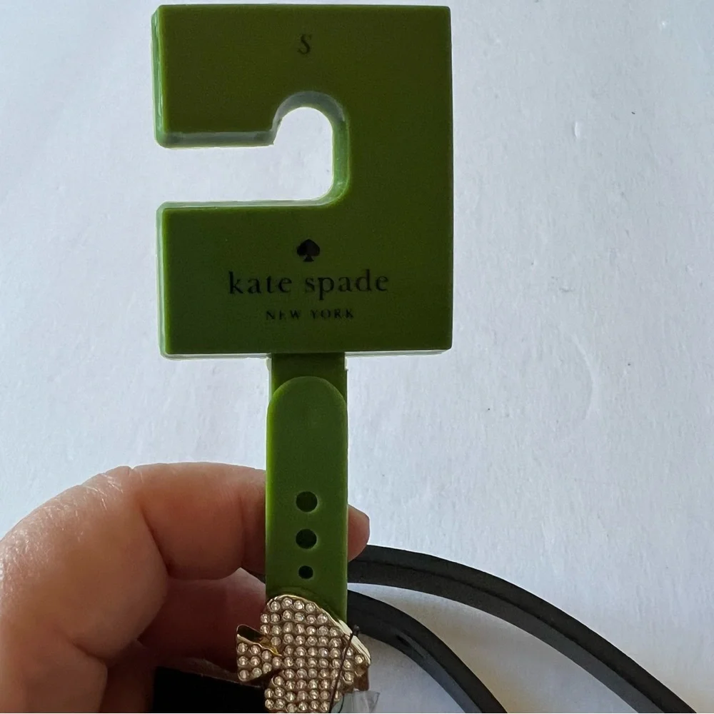 KATE SPADE REVERSIBLE BELT BLACK/WHITE WITH CRYSTAL STUDDED GOLD SPADE SMALL NWT